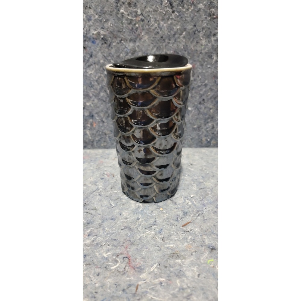 Starbucks‎ Siren Mermaid Scales Iridescent tumbler Travel Mug w/lid 10oz